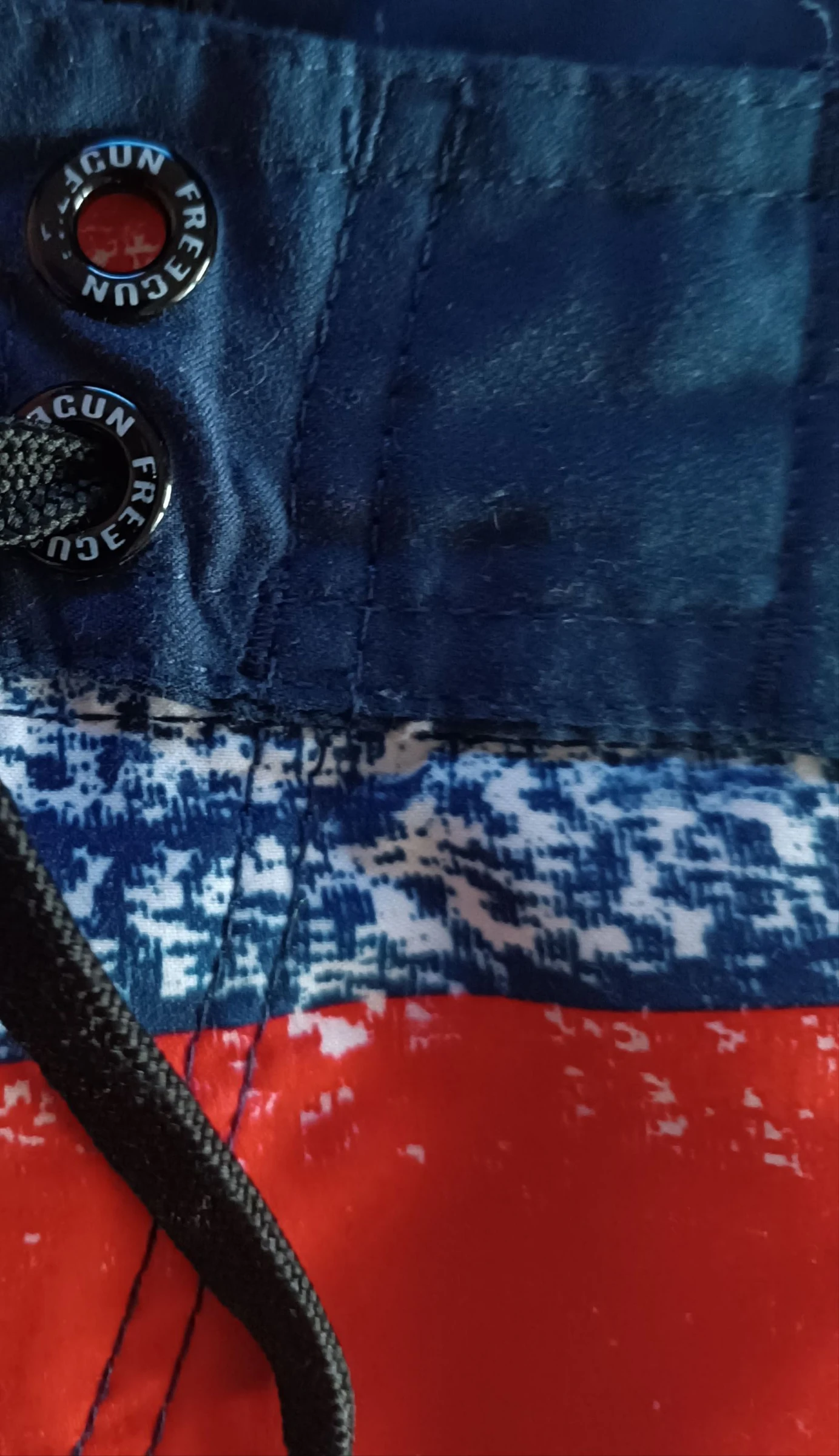 Red, blue and white star print Freegun boardshorts / swim trunks XS – photo 3